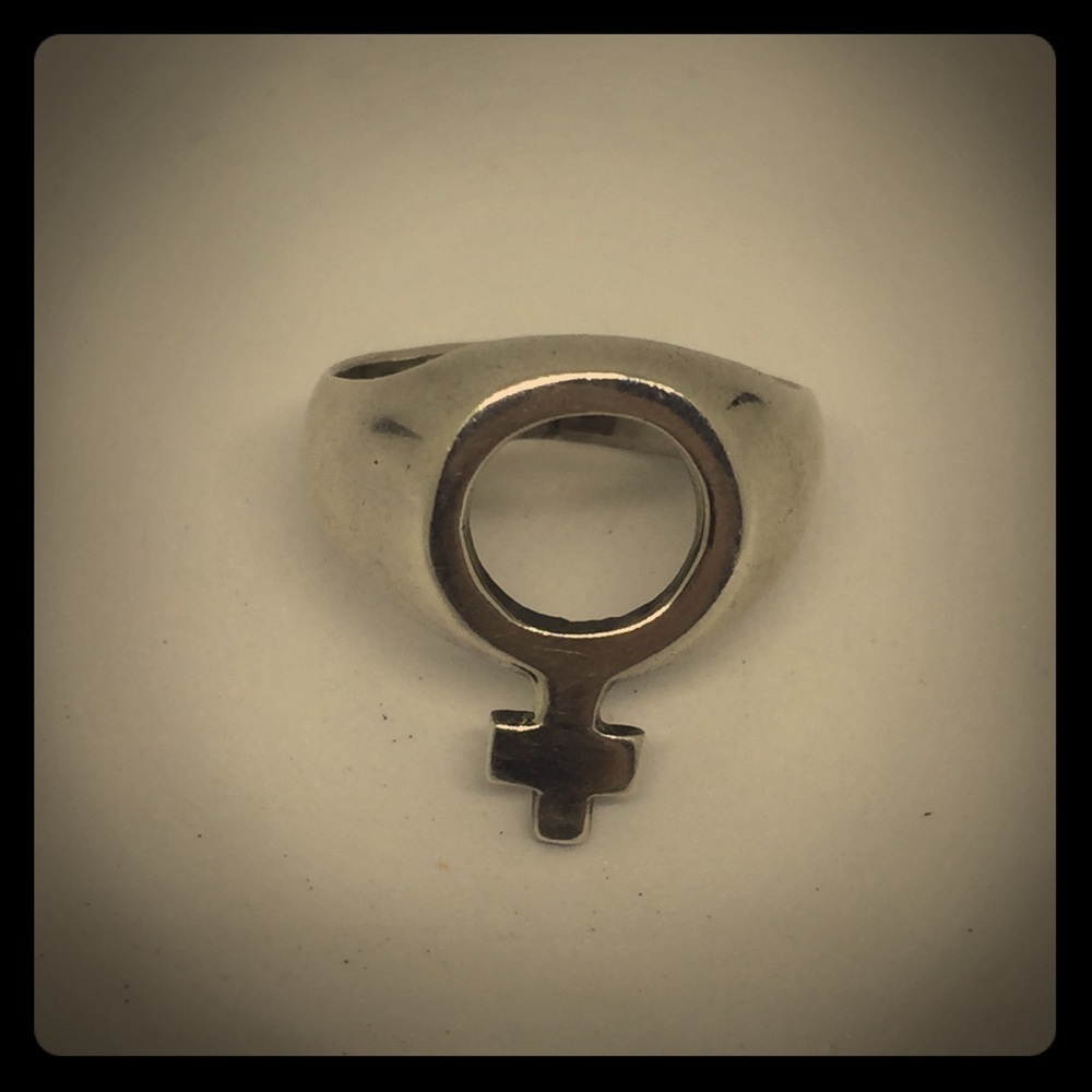 Feminist Vintage Women’s Symbol Ring